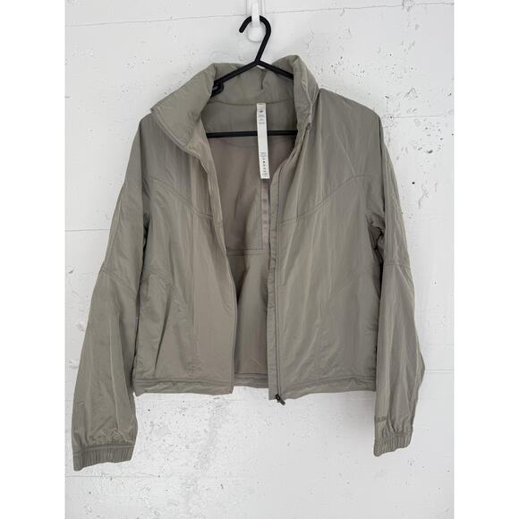 lululemon athletica Jackets & Blazers - Lululemon Jacket Womens 4 Lightweight Hooded Windbreaker Full Zip Drawstring